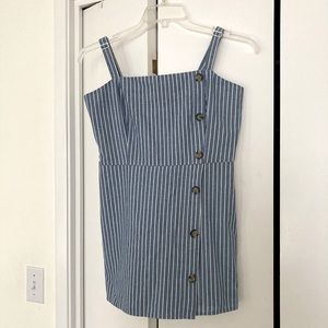 TIMING Faux Dress Shorts Romper skirt fold over front Pinstripe Denim Size M EUC